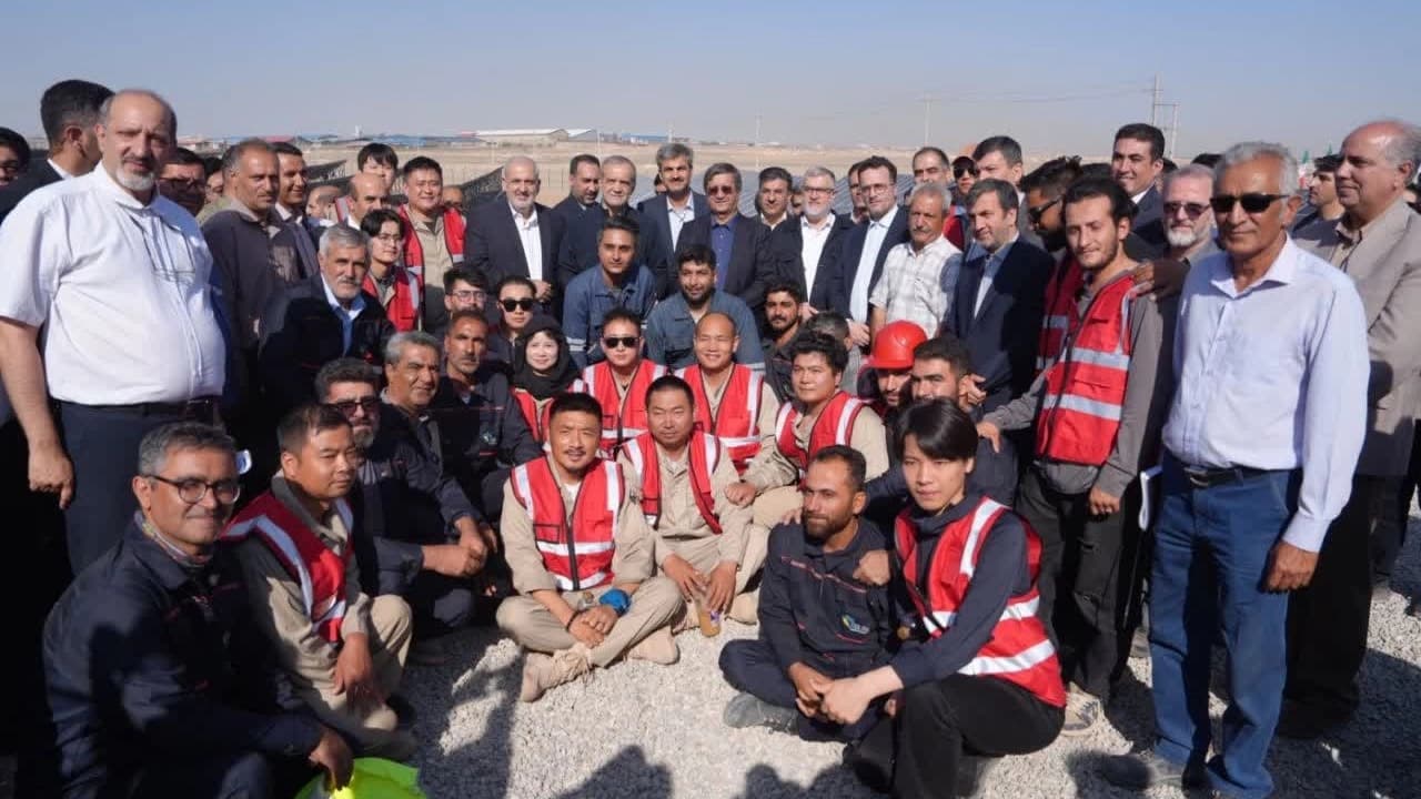 نیروگاه خورشیدی